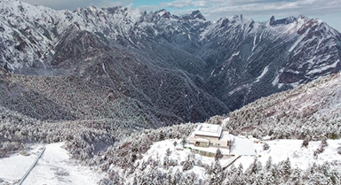 甘肅隴南：官鵝溝雪后風(fēng)光美